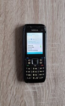TLAČÍTKOVÝ MOBILNÍ TELEFON NOKIA E51 (RM-244) - 3