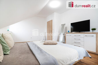 Prodej nízkoenergetického RD 5+kk/G, užitná plocha 205 m2, p - 3