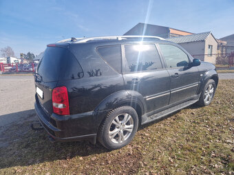 SsangYong Rexton 2.7 XDi 132 kW 12/2012 závěs 3,2 tuny - 3