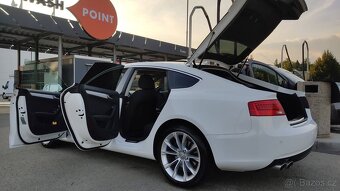 Audi a5 2.0 TDi 140 kw Quattro. Manuál - 3