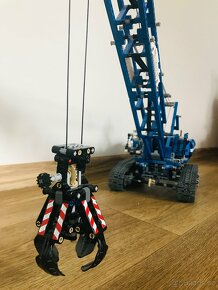 Lego Technic - Pásový jeřáb - 3