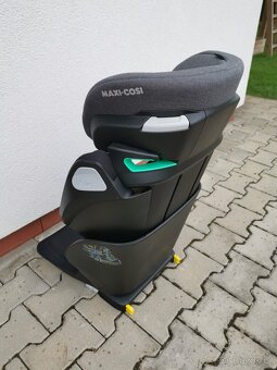 Maxi-Cosi Kore i-Size, vhodná pro děti od 100 do 150 cm - 3