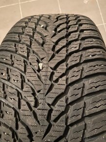 Zimní 205/60/R16 Nokian Mazda 3 - 3