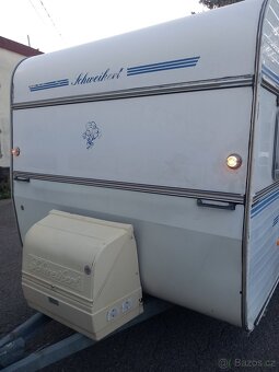 Prodám dvouosý karavan schweikert - 3