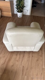 Kožené křeslo IKEA - 3