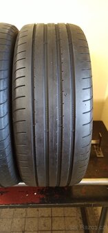 GOODYEAR 235/45/ R19 99H 3,5-4,5mm - 3