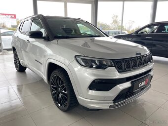 Jeep Compass S 4xe 1.3T 240k,4X4,KeyLess - 3