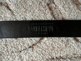 Kožený opasek Mustang - 3