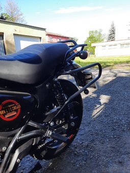 Boční podpěry Royal Enfield Hunter 350 - 3