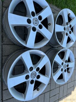 4x litá kola 5x114 R15 - 3