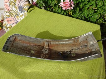 Yamaha RD - r.v.+- 1978 - zadní blatník - 3