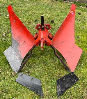 Vari oboustranný pluh ( zamluveno do 21.12) - 3