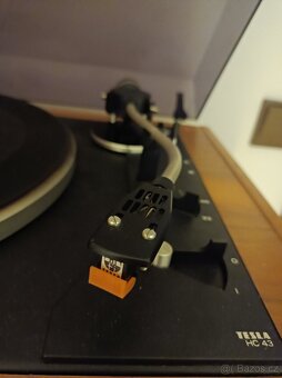 Tesla NC430 gramofonové šasí - 3