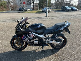 HONDA CBR 600 F 2003 - 3