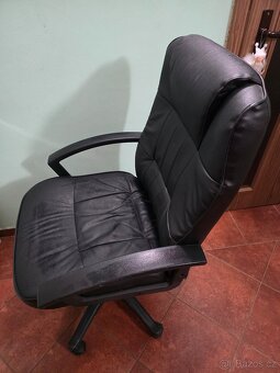 Kancelářské křeslo - 3