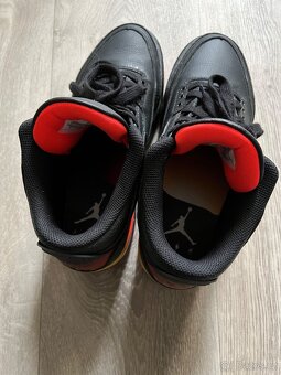 Jordan 3 Balvin Rio - 3