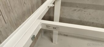Kovový rám stolu IKEA Bekant - 3