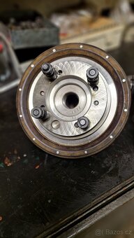 Upínací hlava na kleštiny - 3