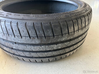 Pneu Michelin 225/40/18 - 3