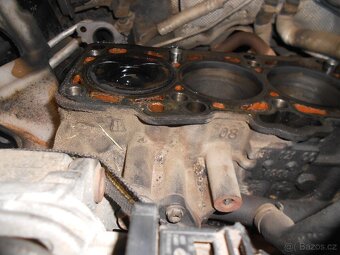 POLOMOTOR Škoda Fabia - 3