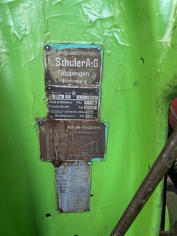 EXCENTRICKÝ LIS ZNAČKY SCHULER - 3