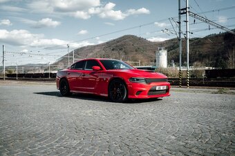 DODGE CHARGER HELLCAT 6.2 SUPERCHARGED V8 - 3
