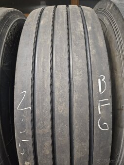 Nákladní vlekové pneu 235/75R17,5 - 3