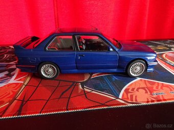 BMW E30 1:18 - 3