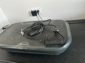 Profi Skandika vibrační fitness plošina na cvičení - 3