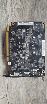 AMD SAPPHIRE RX 550 4GB GDDR5 - 3