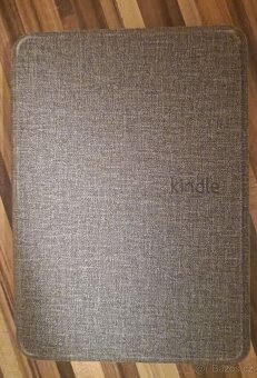 Amazon Kindle Paperwhite model 10. Generace 8GB - 3