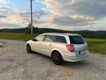 Opel Astra H Caravan 1.9 CDTI “OPC LINE” - 3