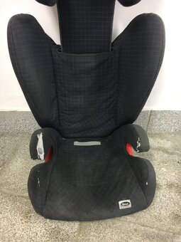 Dětská autosedačka Römer – funkční, ale vyžaduje vyčištění - 3