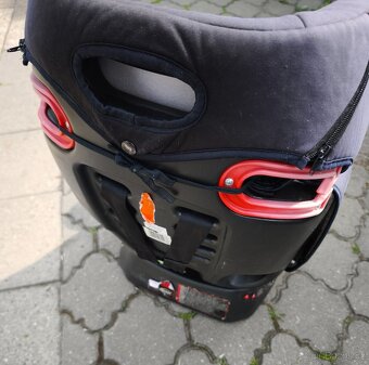 Autosedačka CARETERO ViVo black 9-36 Kg - 3