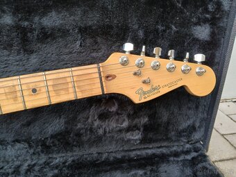 Fender Stratocaster USA - 3