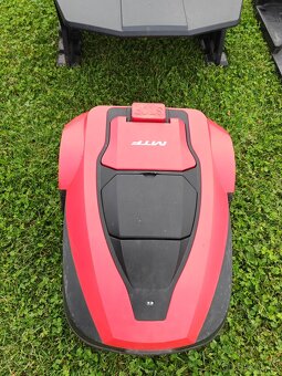 Prodám robotickou sekačku MTF DM 2 1400I - 3