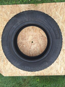 Pneu 195/65 R 15 - 3