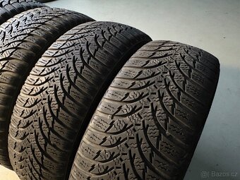 Zimní pneu Kumho 175/55R15 - 3