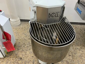 Hnětač těsta, mixér F-062 (lot: 34) - 3