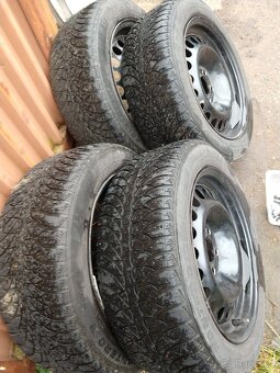 Zimní plechová sada mercedes 16" + nové šrouby - 3