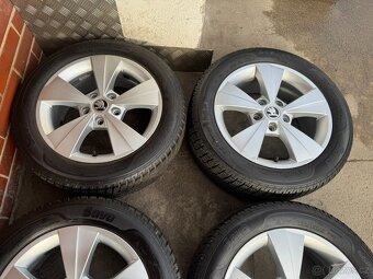 Alu 16" 5x112 škoda VELORUM zimní 70% O3, Pěkné - 3