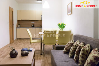 Krásný apartmán 3+kk ve Všemině o výměře 72 m², sklep, 3x lo - 3