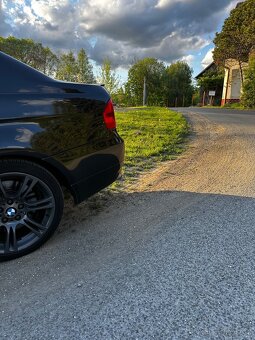 Bmw e90 330i 190kw n52 - 3