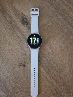 Samsung Galaxy Watch 4 44mm - krásný stav - 3