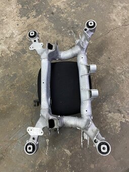 BMW e60/e61 nápravnice - 3