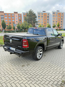 Dodge RAM 1500 LIMITED 5.7 V8 HEMI eTorque--2021--VZDUCH-- - 3