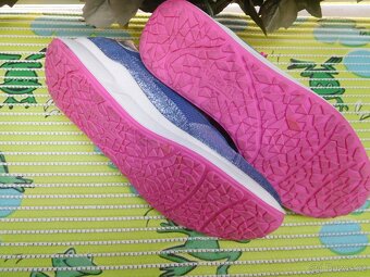 Tenisky Superfit vel. 37, Baťa vel. 37 a 38 - 3