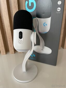 Logitech YETI GX Dynamic RGB mikrofon - 3
