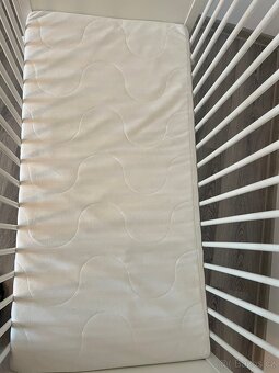 Dětská postýlka IKEA SUNDVIK + matrace - 3