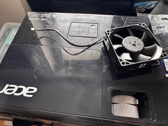 Acer P1500 - DLP 3D 1080p - 10000:1, 3000 LUMENS, Zoom, 2.2K - 3